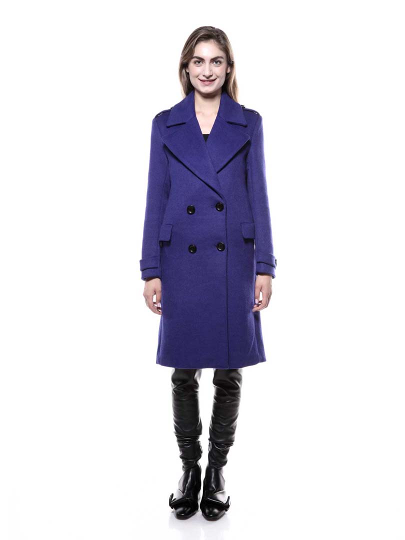 Weili Zheng, Coat